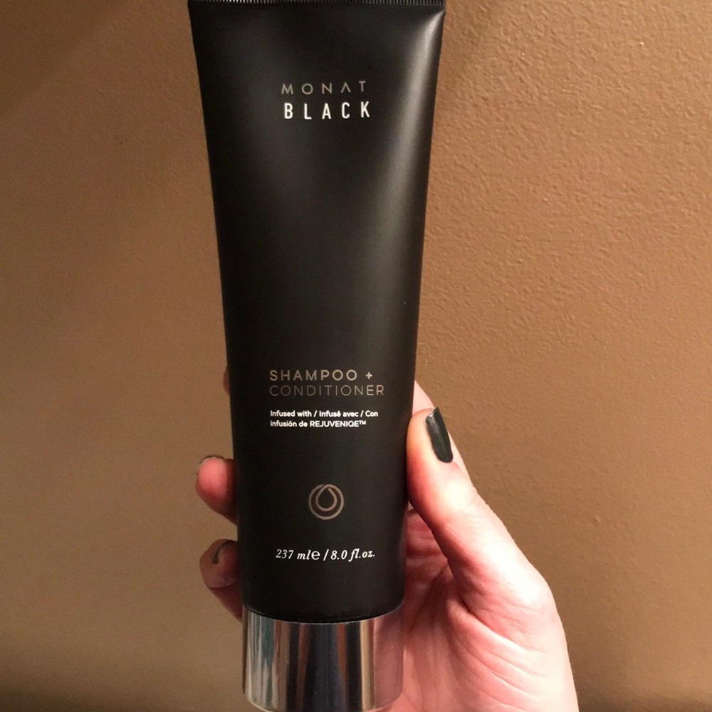 NEW UNOPENED Monat Black shampoo/conditioner